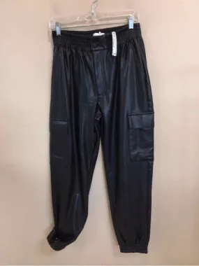 ABERCROMBIE & FITCH SIZE MEDIUM Ladies PANTS