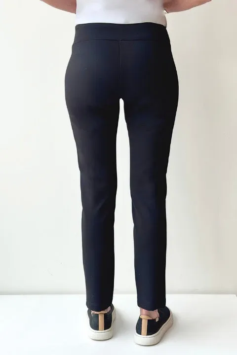 Aro Pant