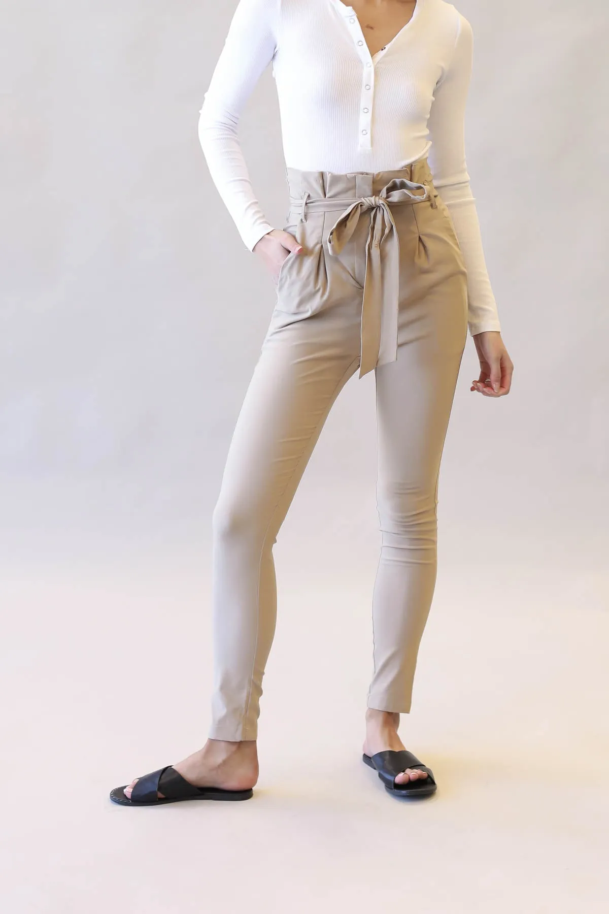 Luxe Solid Belted Pants