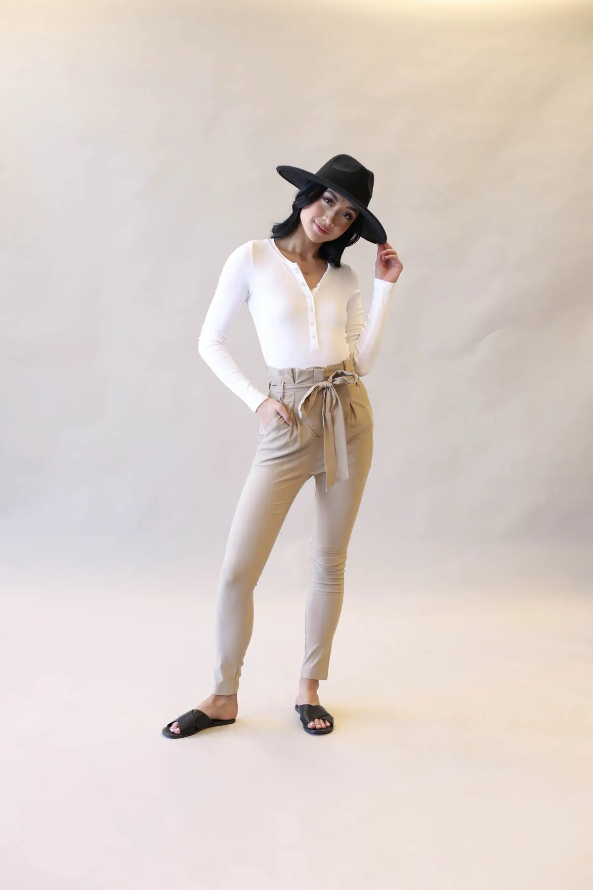 Luxe Solid Belted Pants