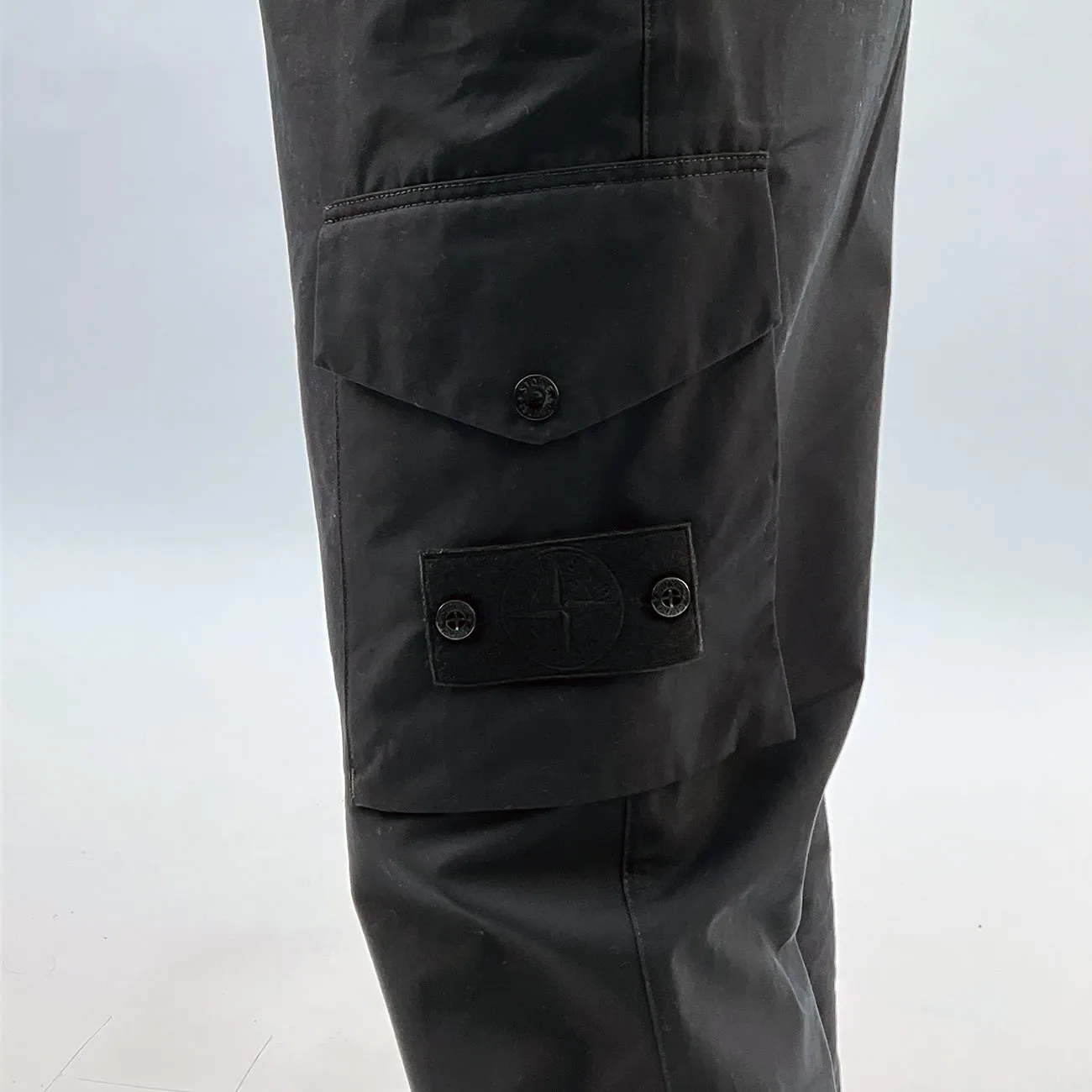 PANTS CARGO GHOST PATCH REGULAR TAPERED BLACK 2977